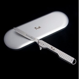 Tungyi Daily Pocket Folding Utility Knife with 6 Replaceable Quick Change Blades, Ultra Compact and Lightweight