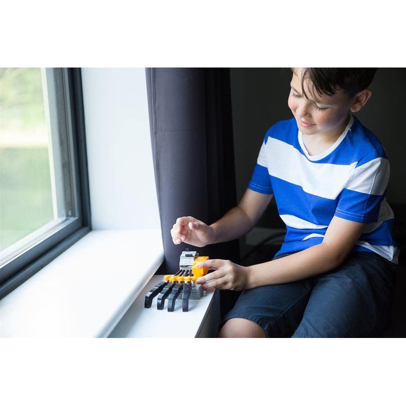 4M 403407 Kids Motorised Robot Hand Building Set