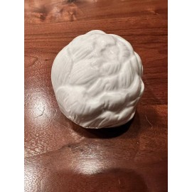 Crate & Barrel White Ceramic Artichoke Centerpiece Bowl Filler New sculpture