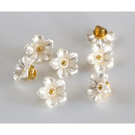 GANSSIA Flower Buttons for Sewing Plastic Craft Button 13mm(0.52 inch) Pearl Color Pack of 30pcs