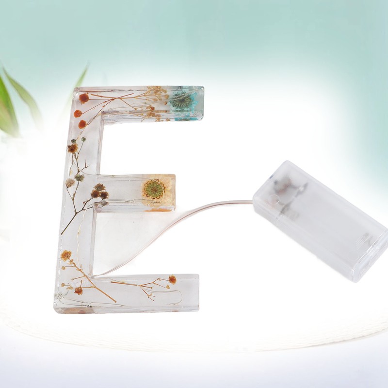 Floral Resin Letter Light Dry Flower and Alphabet Shape LED