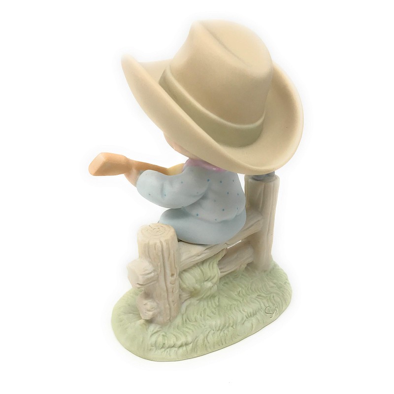 Precious Moments Hallelujah Country