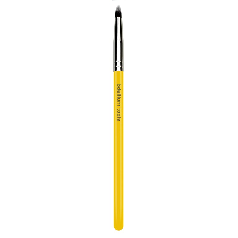 Bdellium Tools Professional Makeup Brush - Studio Series 716 Smoky