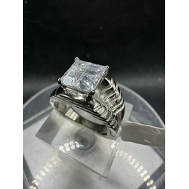 YourJewelleryBox K028 Cushion Cut Womens Solitaire Simulated Diamond Ring Stainless Steel Size J USA 5