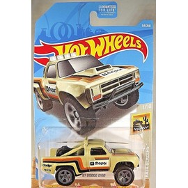 Hot Wheels 2019 Hot Wheels #64 Baja Blazers 1/10 '87 DODGE D100 Beige w/Gray 5 Spoke Wheels
