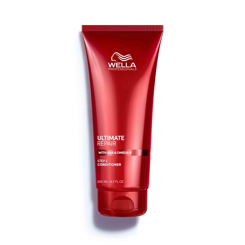 Wella Professionals ULTIMATE REPAIR Conditioner for Damaged Hair