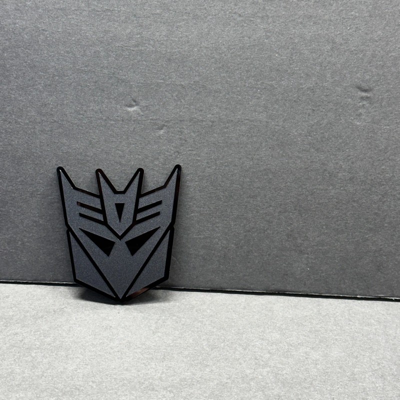UsaStandard 2x Decepticon Transformer Mask Car Fender Badge Emblem Matte