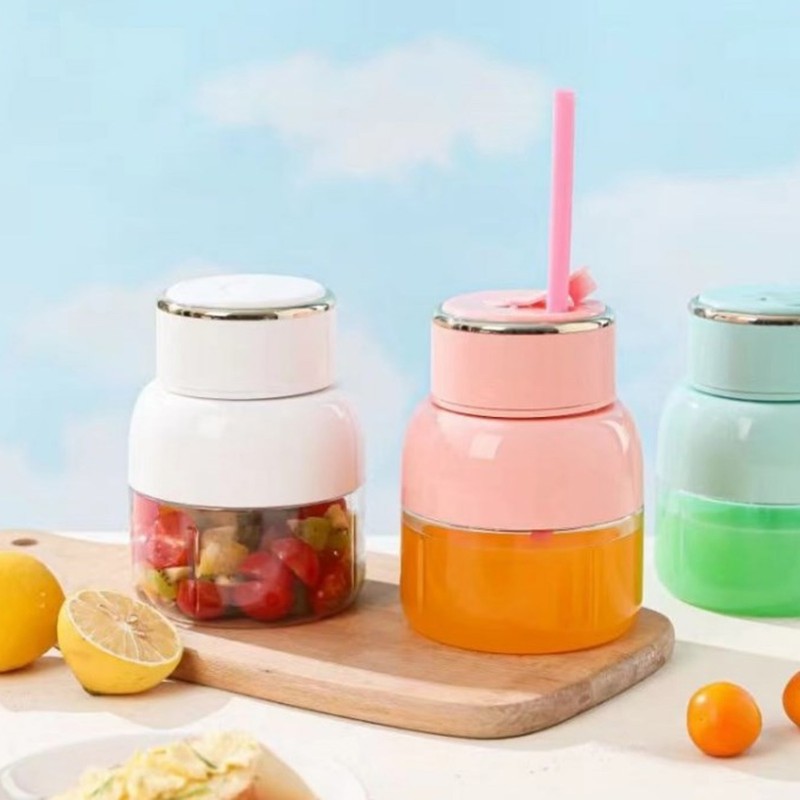 Portable Blender 800ml Capacity Electric Portable Juice Cup USB Rechargeable