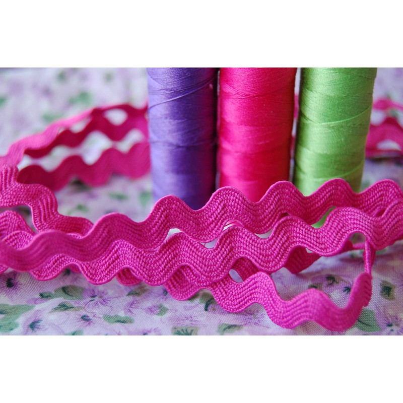 25 m Zigzag Braid Border on Card, 5/9 mm Wide,