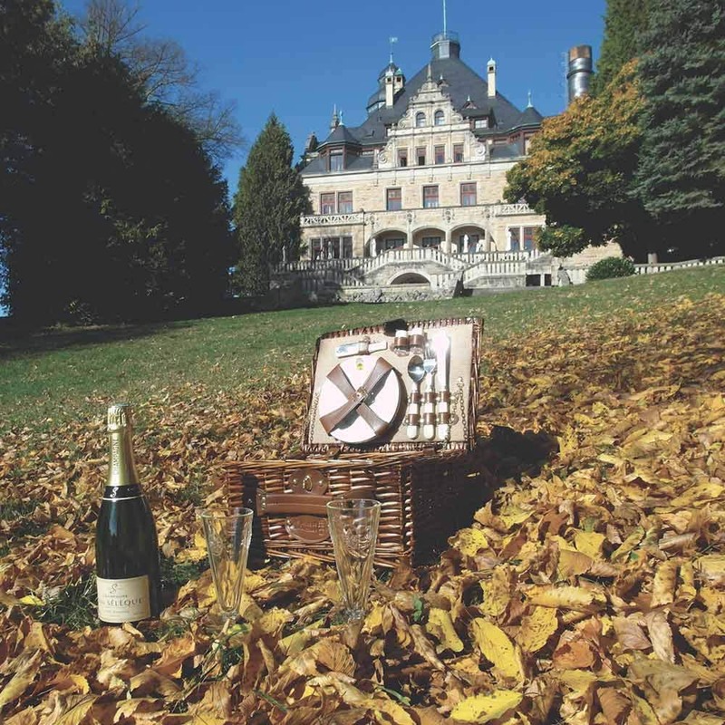Les Jardins de la Comtesse - Picnic Basket for 2