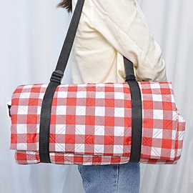 PEVA Embossed Roll Bag Waterproof Checkered Picnic Mat - Large, Travel & Outdoor Friendly 200x200cm Red Check