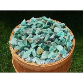 3000 Carats of Green Quartz - Exceptional Quality + a FREE Faceted Gemstone
