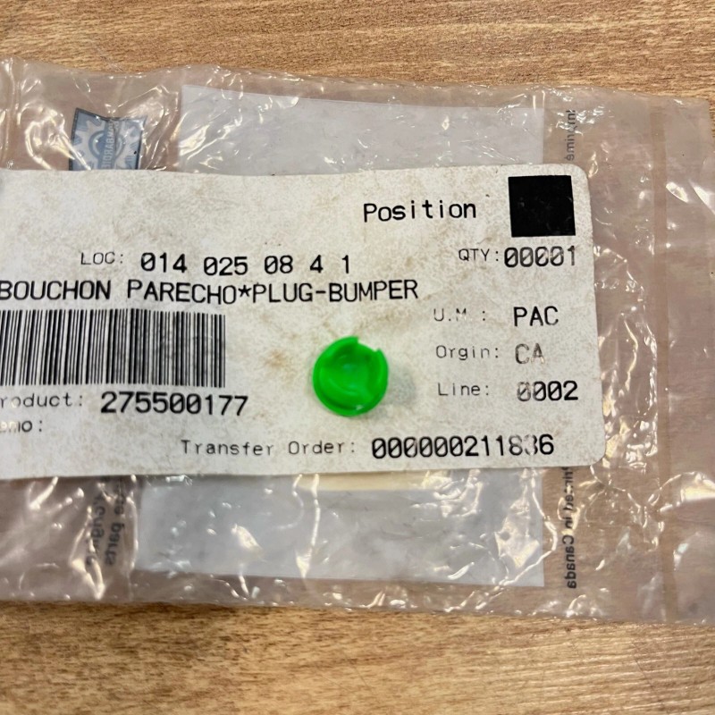 BOMBARDIER New Bombardier OEM NOS BUMPER PLUG / 275500177 /