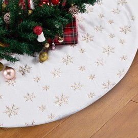 Christmas Tree Skirts 120 cm, White Christmas Tree Blanket with Golden Snowflakes, Christmas Plush Tree Skirt for Holiday Decorations Home Party