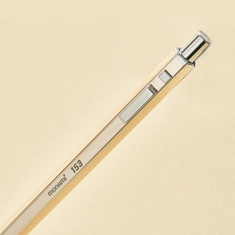 Monami 153 ID Sharp