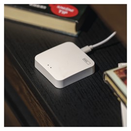 EMOS GoSmart ZigBee Gateway IP-1000Z, Smart Home Hub kompatibel mit Tuya, Smart Life, unterstützt Bluetooth, 2,4 GHz WiFi, 6 x 6 cm, Weiß