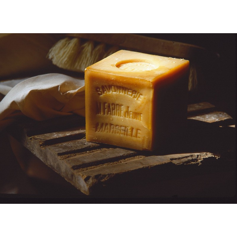 Marius Fabre 'Herbier' : Savon de Marseille Lavendel 250 g