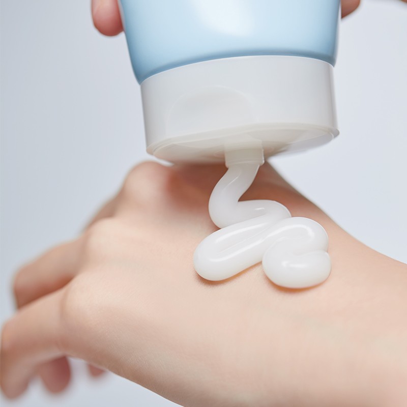 Ileeyun [일리윤]세라마이드 아토 수딩 젤 [Illyun] Ceramide Ato Soothing Gel