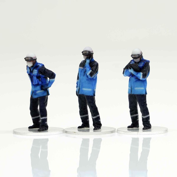 figreal 1/64 Paramedics 002, Set of 3