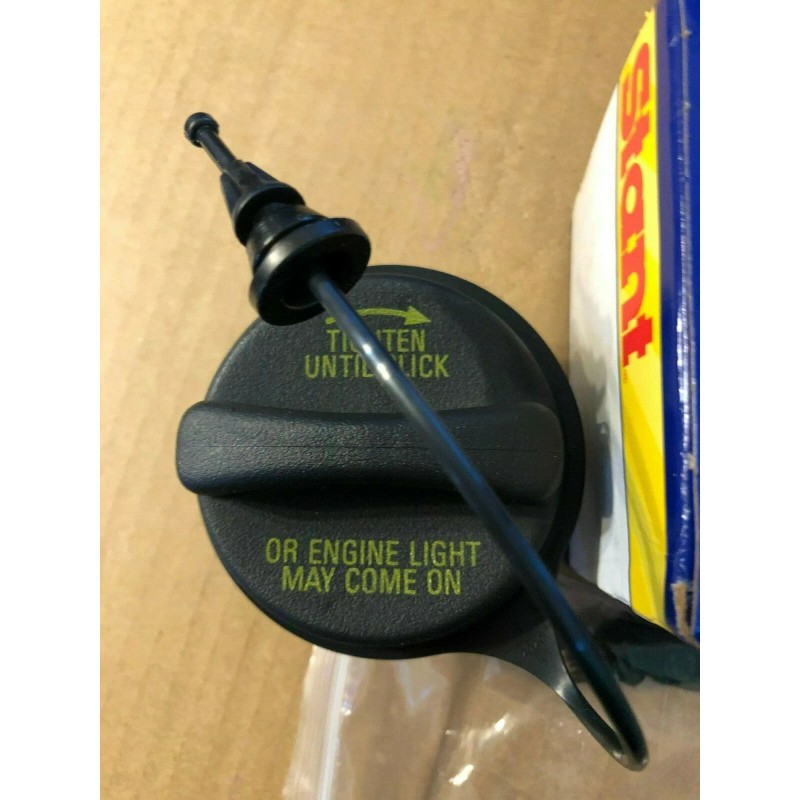 STANT 10831PT Tethered Fuel Cap