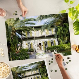 Lantern Press 1000 Piece Jigsaw Puzzle, Key West, Florida, Hemingway House, Photography A-93050