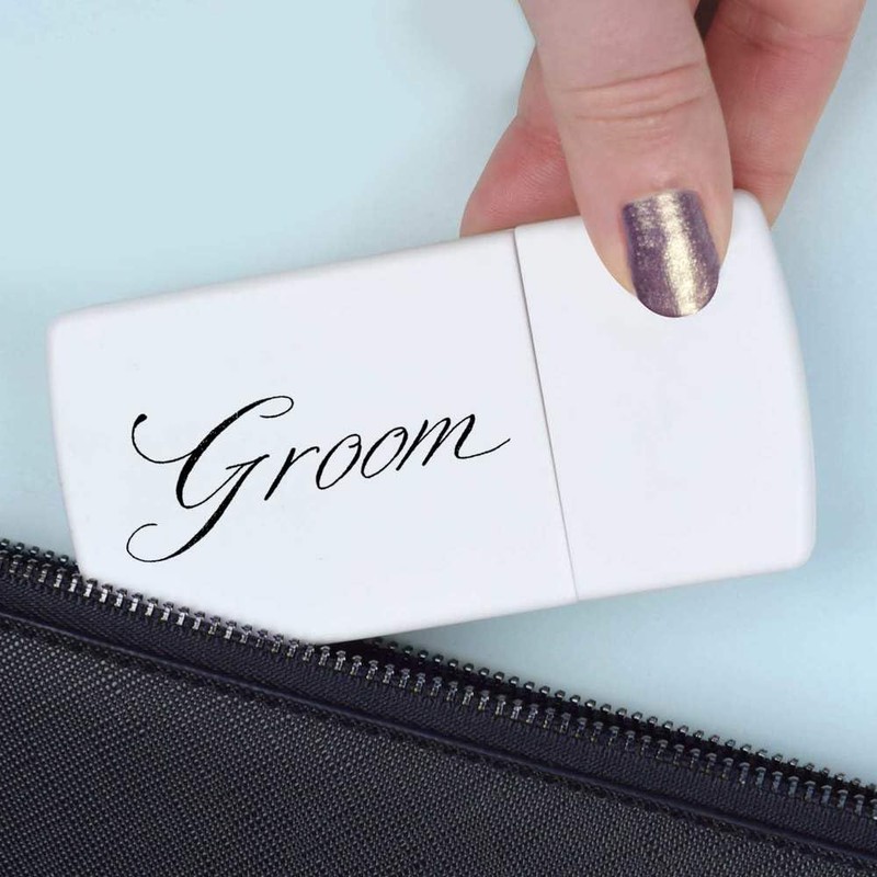 'Groom' Pill Box with Tablet Splitter (PI00034078)