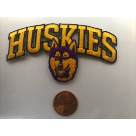 UW Washington Huskies Embroidered Iron On Patch Vintage  3.75” X 2”