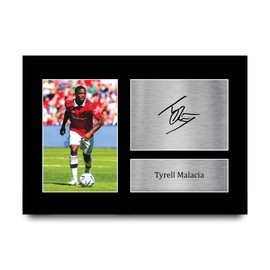 HWC Trading A4 Tyrell Malacia Gifts Printed Signed Autograph Picture for Football Fans and Supporters - A4