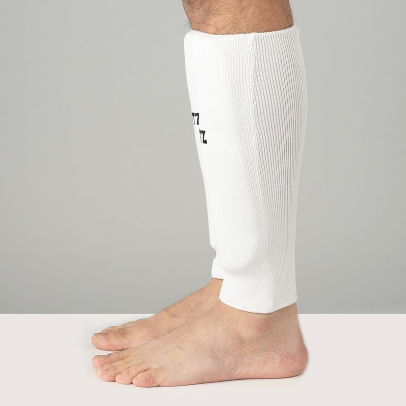 Blitz Elastic Shin Pads - White - Small