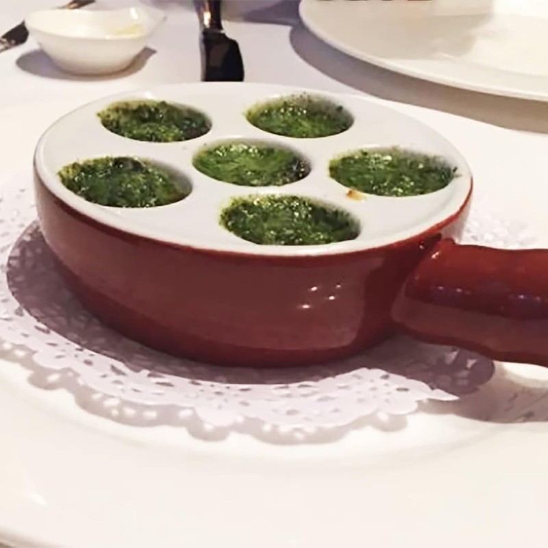 jinsongdafa Ceramic escargot baking plate,for appetizers, grilled snails, scallops, 6.22-inch(2