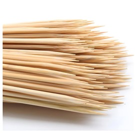 DTmasao 100PCS 6 inch Bamboo Skewers for wooden sticks， BBQ，Appetiser，Fruit，Cocktail，Kabob，Chocolate Fountain，Grilling，Kitchen，crafting and Party. Φ=4mm, More Size Choices 6"/8"/10"/12"/36"