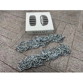 NIHAO Anti Slip Tire Chain for Light Truck, Pickups, and SUVs - Set of 2