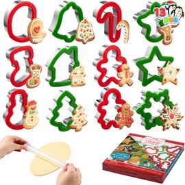 JOYIN 13 cortadores de galletas de Navidad en acero inoxidable con agarre de 3.5 pulgadas y un rodillo para suministros de horneado de fiesta de...   