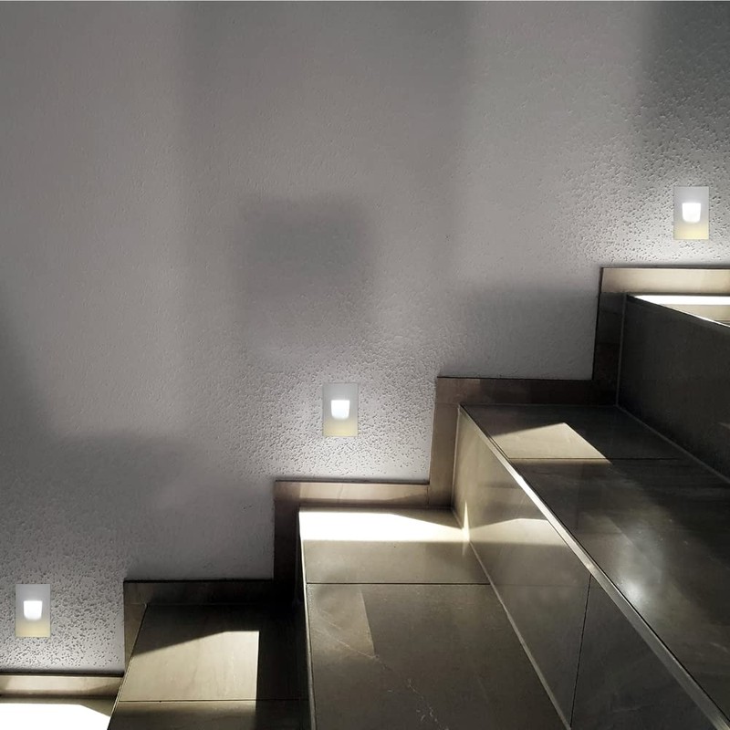 Maxxima Vertical LED Step Light, Indoor/Outdoor Stair Light, 3 CCT