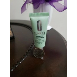 CLINIQUE Redness solutions AM protective base 0.5oz/15ml SPF 15 New!