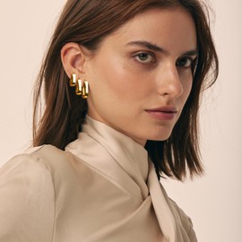 OOOPEL Gold Hoop Earrings Set for Women,14K Gold Plated Small Gold Earrings Sets Lightweight Square Thick Hoop Stacks for Multiple Piercing,Hypoallergenic Chunky Gold Earrings Set for Women Gift