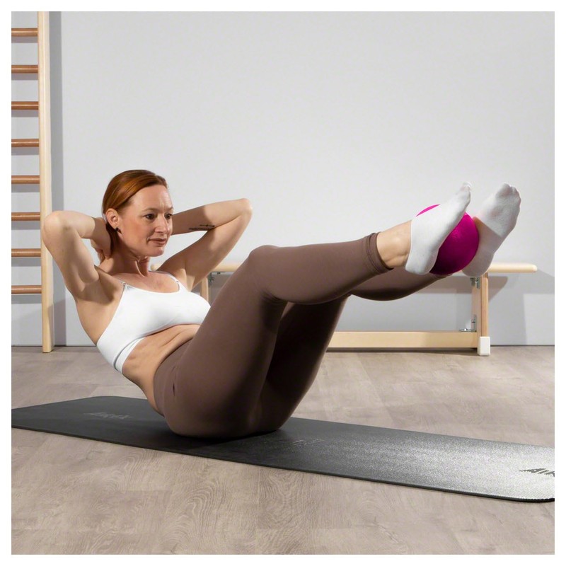 Dragonskin Foam Ball Diameter 16 cm