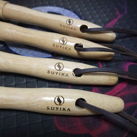 Suyika Dust Duster, Duster, Wool, Duster, Fluffy, Stylish, Wool Duster, Dust Remover, Handy Mop Cleaning Tool, For Room Cleaning, Home Use, Car, Dusting, Dusting, Wool Duster, Natural Wooden Handle, S Size Approx. 10.2 inches (26 cm)