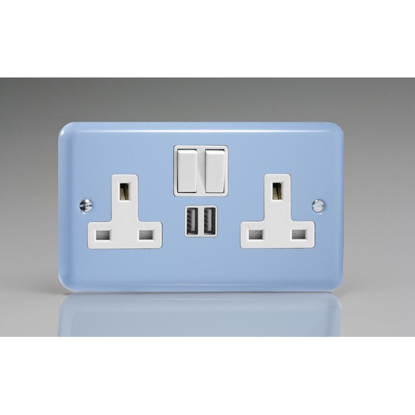 Varilight 2-Gang 13A Double Pole Switched Plug Socket + 2