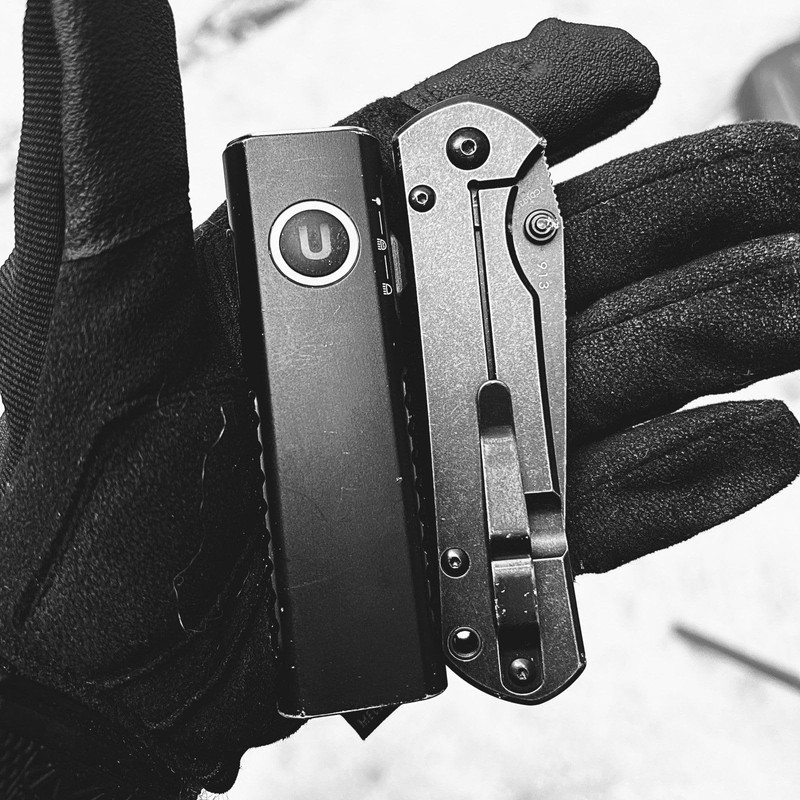 ULTRAFIRE Flat EDC Flashlight with White Light, UV and Red