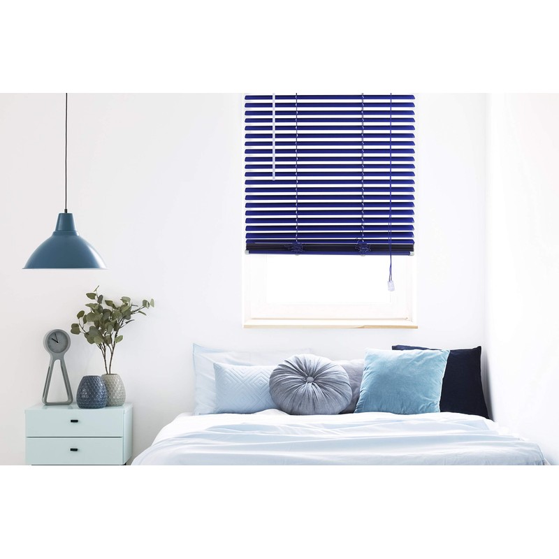 Victoria M. Aluminium Venetian Blind, 70 x 130 cm, Silver,