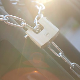 Yale - Y114B/80/118/1 Hochsicherheit 80 mm Messing ShutTEr -Verschluss - Verschlusshäfenstahlhäppchen - 3 Tasten