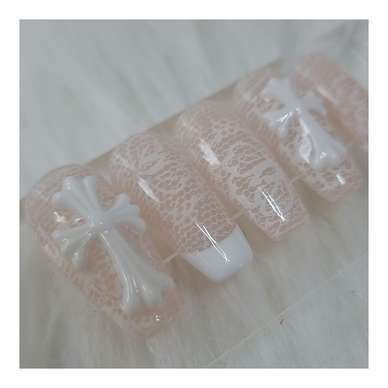 White Lace Handmade Nail Tips - Stiletto / 화이트 레이스