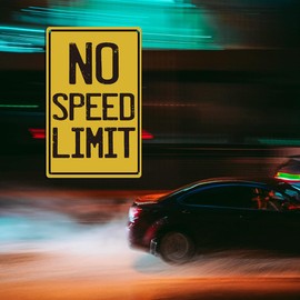 No Speed Limit sign Race Car Decor For Boys Room Vintage Garage Metal Tin Signs Man Cave Decor For Men Funny Street Signs For Bedroom Car Themed Room Decor