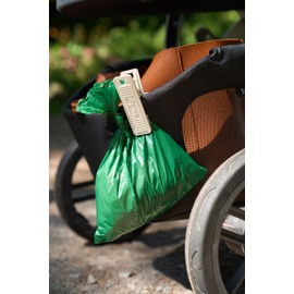 Pinchy Stroller Accessory for Dog Poop Bags – Hands-Free Clip and Bag Holder for Baby Strollers and Dog Walks