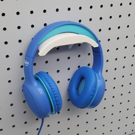 1/4" Pegboard Compatible Hook, Headphone Holder, Holds Over-The-Ear Devices for Pegboard Display, Home Office Electronics Organization (Matte White)