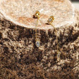 Tear drop Cubic Zirconia Dangle Gold Drop Earrings, Prom or Wedding Earrings for Brides (Gold)