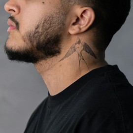 WEEKINK Swallow Bird Temporary Tattoos – Realistic Flying Sparrow Semi-Permanent Tattoo for Arm, Neck, Back & Chest, Long-Lasting & Waterproof for Men & Women