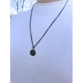 Made by Nami Herren Halskette mit Anhänger - Handmade Gun-Metal Kette mit Kompass-Anhänger - Coole Herren-Kette mit Anhänger (Schwarz Kompass)