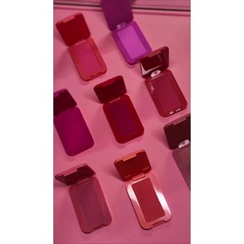 Beauty Creations - Plush Bouncy Blush - Rubor Crema a Polvo Acabado Mate - Peach Paradise Durazno Eléctrico 6.5 g